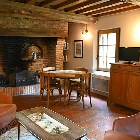 Les Grenouilles Feriehus Le Mesnil-Simon (Calvados)